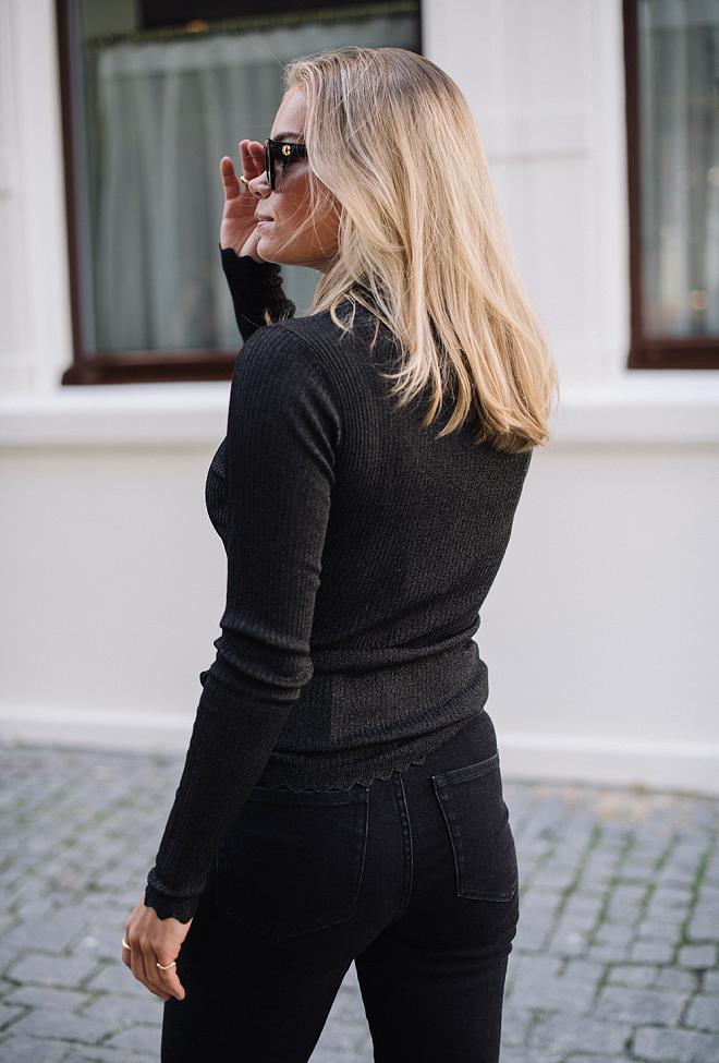 Munthe Else Sweater Black genser 6