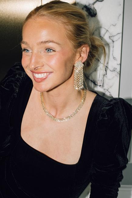 Caroline Svedbom Mini Jodie Earrings Gold Crystal øredobber fokus