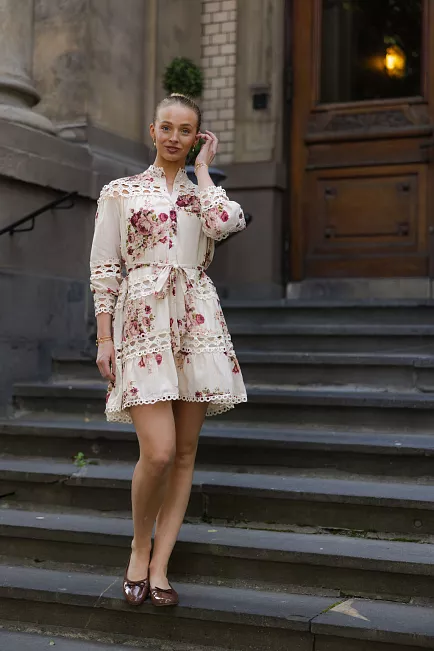 Nectar Gratitude Dress Roses kjole 2