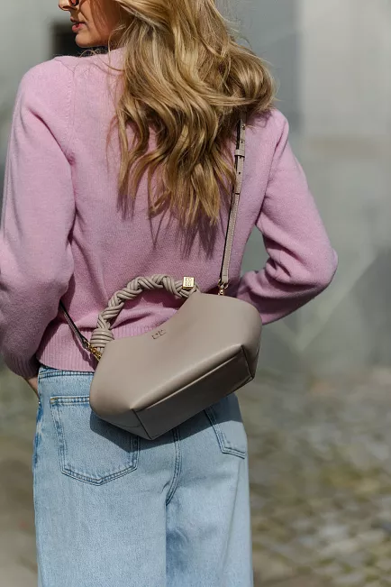 GANNI Bou Bag Small Oyster Gray skulderveske