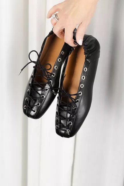 GANNI Eyelets Lace Up Ballerina Crinkle Oleatex sko sort 4