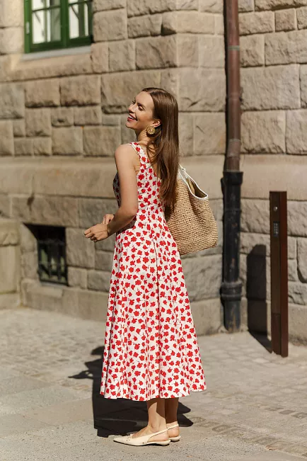 Andiata Leya Dress Red Florals kjole 2