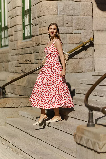 Andiata Leya Dress Red Florals kjole 