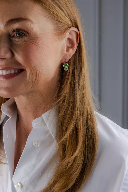 Caroline Svedbom Petite Timo Earrings Gold Navette Peridot Drop Chrysolite øredobber