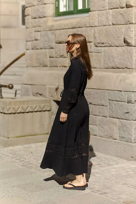 Nectar Lotus Dress Black maxikjole 1
