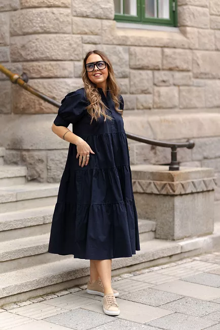Hiil studo Adore Dress Dark Blue kjole 2