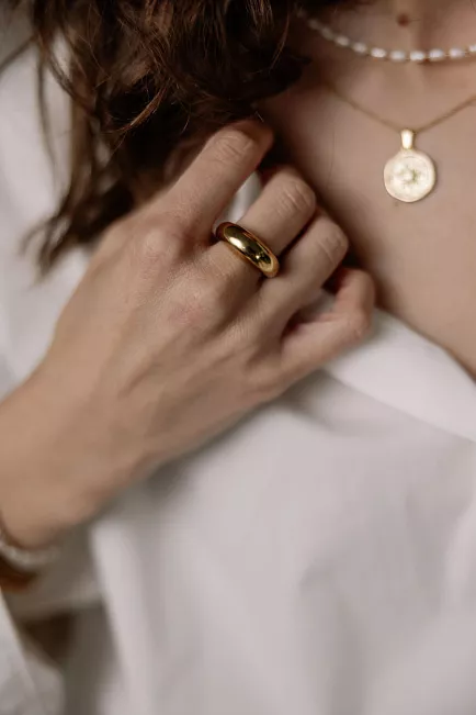 HiiL Studio Jewelry Bold Ring Gold