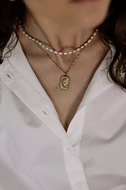 HiiL Studio Jewelry Moon Necklace Gold smykke