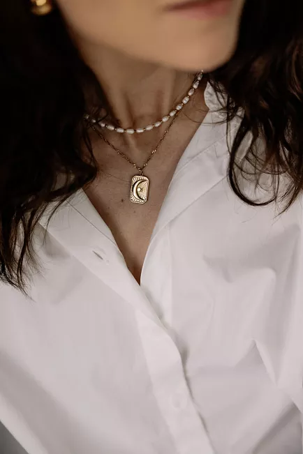 HiiL Studio Jewelry Moon Necklace Gold smykke 2