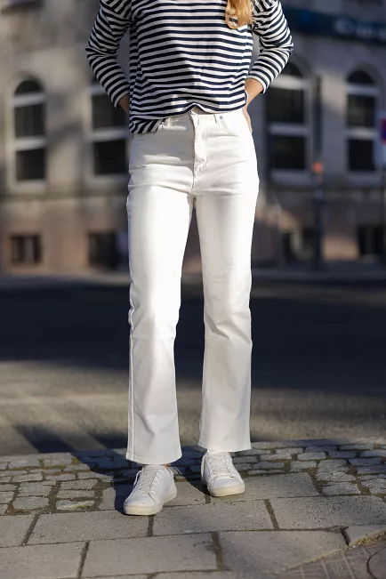 HiiL studio Paper Jeans Ivory bukse hvit 1
