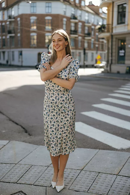 Pia Tjelta Miriam Cannes Dress Black midikjole