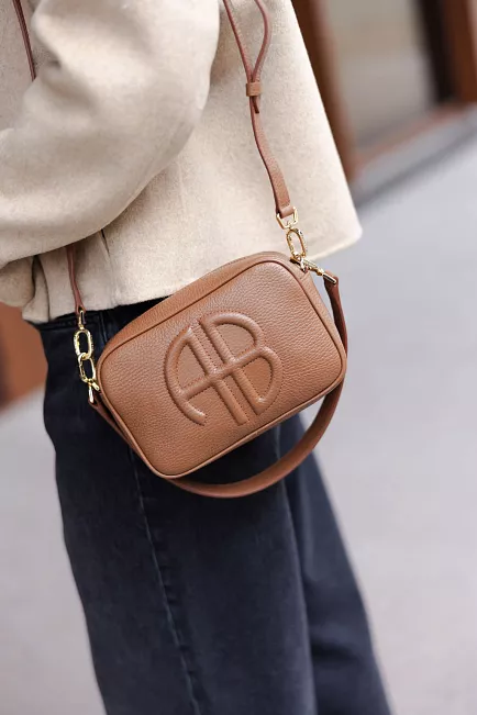 Anine Bing Lili Bag Cognac Pebbled skulderveske 8