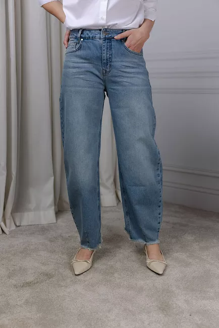 My Essential Wardrobe Lucy MW 139 Loose Balloon Light Blue Wash jeans