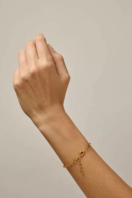 Enamel Copenhagen Medium Charm Bracelet Gold armbånd