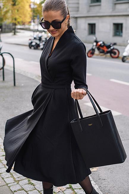 HiiL Studio Bertine Dress Black kjole