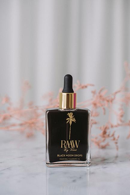 RAAW by Trice Black Moon Drops Cleansing Oil ansiktsrens