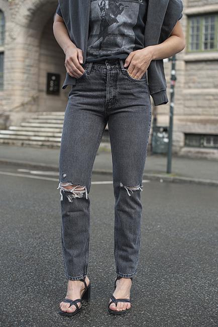 Anine bing brenda jean grey destruction jeans