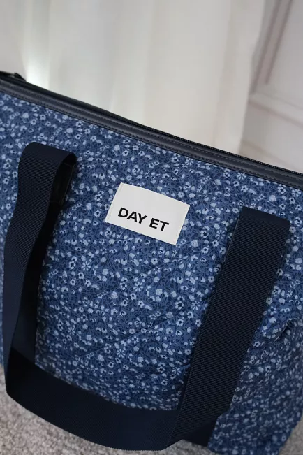 DAY ET Gweneth Re-Q Fleur Bag Medium Bijou Blue veske 2