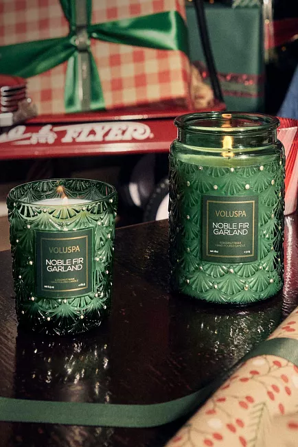 Voluspa Classic Candle 40T Noble Fir Garland duftlys 2