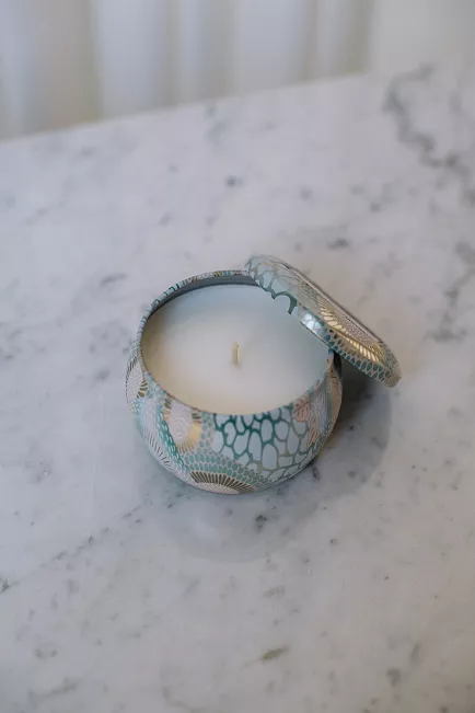 Voluspa Mini Tin Candle 25t California Summers duftlys 1