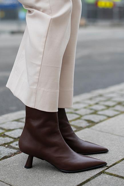 Anny Nord Point Blank Ankle Boot Chocolate boots ankelstøvletter