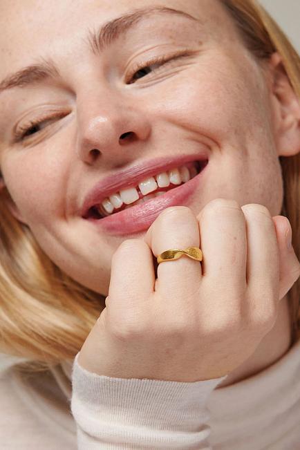 Enamel Copenhagen Adele Ring Gold ring