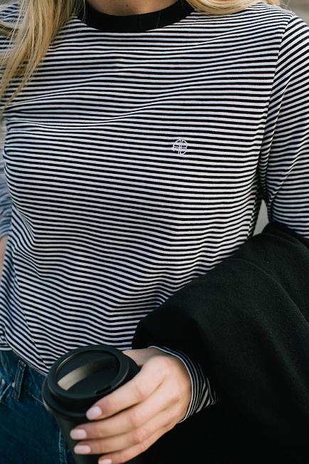 Anine Bing Rylan Tee Black and White Stripe genser 2