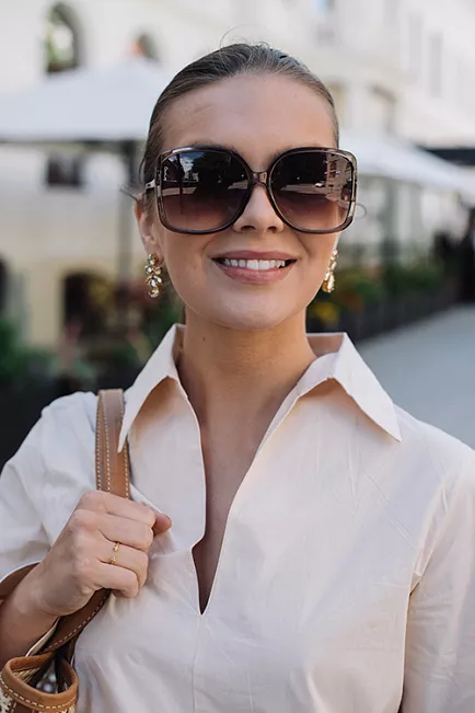 Otra Eyewear Soho Olive solbriller