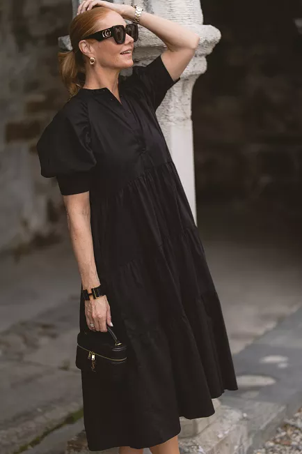 HiiL Studio Adore Dress Black kjole 3