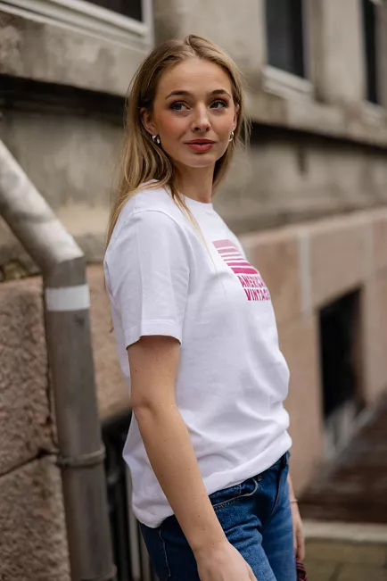 american vintage ykobow t-shirt hvit 2
