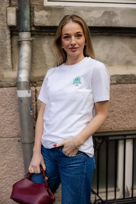 american vintage ykobow t-shirt white print green 1
