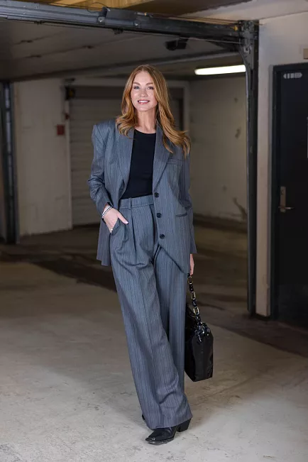 ANINE BING lou trousers black and grey stripe bukse