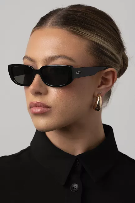 Otra Eyewear Backstreet Black Solbriller 2