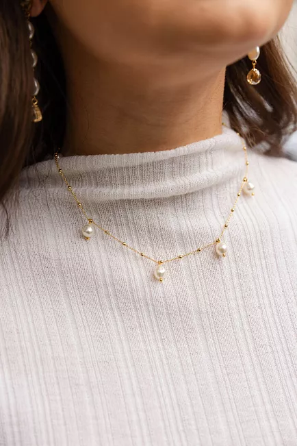 Caroline Svedbom Emmy Pearl Necklace Gold smykke 3