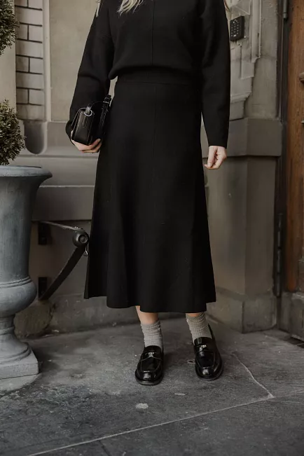 Christian Aks Valeria Merino Skirt Black ullskjørt