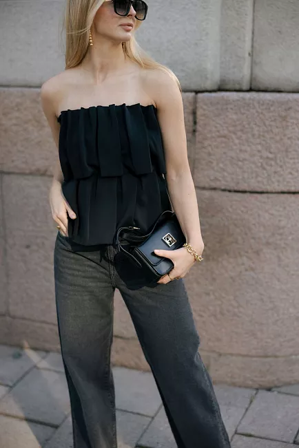 Sculpted Tube Top Black 1