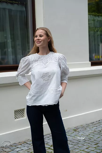 byTiMo Linen Embroidery Blouse White bluse