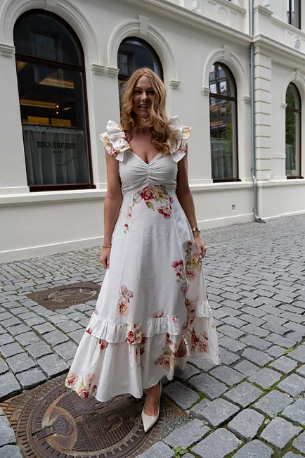 byTiMo Linen Flounce Dress Rosette kjole