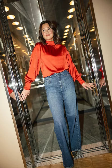 HiiL Studio New Brianna Blouse Goji Berry bluse 2