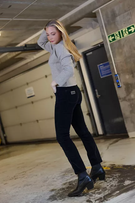 lois Malena shiny micro black bukse kordfløyel 2