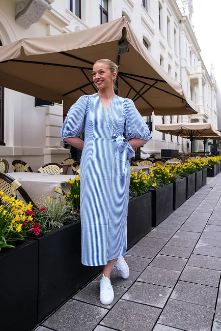 HiiL studio Sophia Long Wrap Dress Blue Stripe kjole 2