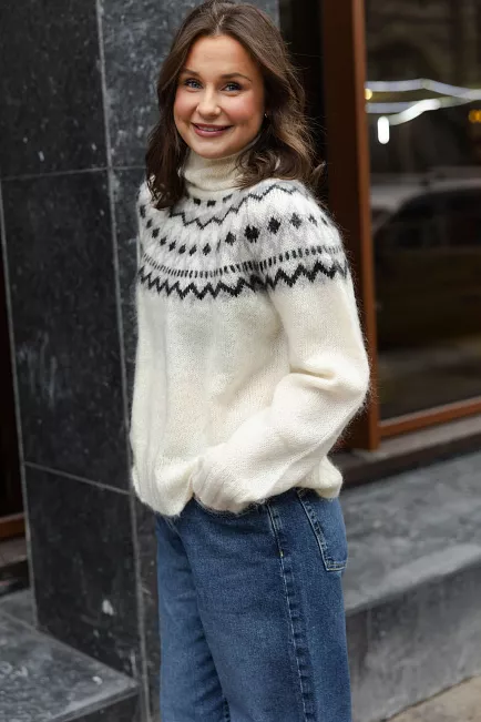 Twist & Tango Falzarego Sweater Snow White genser 10