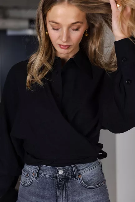 Viveh Clover Shirt Black skjorte 2