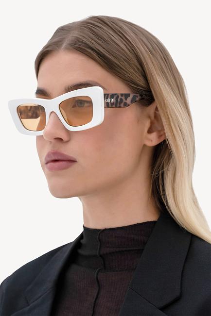 Otra Eyewear Zoe Cream/Tort Brown solbriller 2