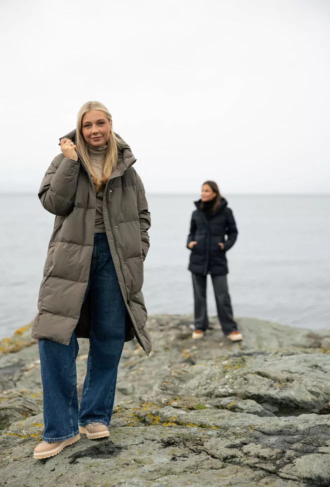 Scandinavian Edition Swell II Major Brown dunjakke miljo