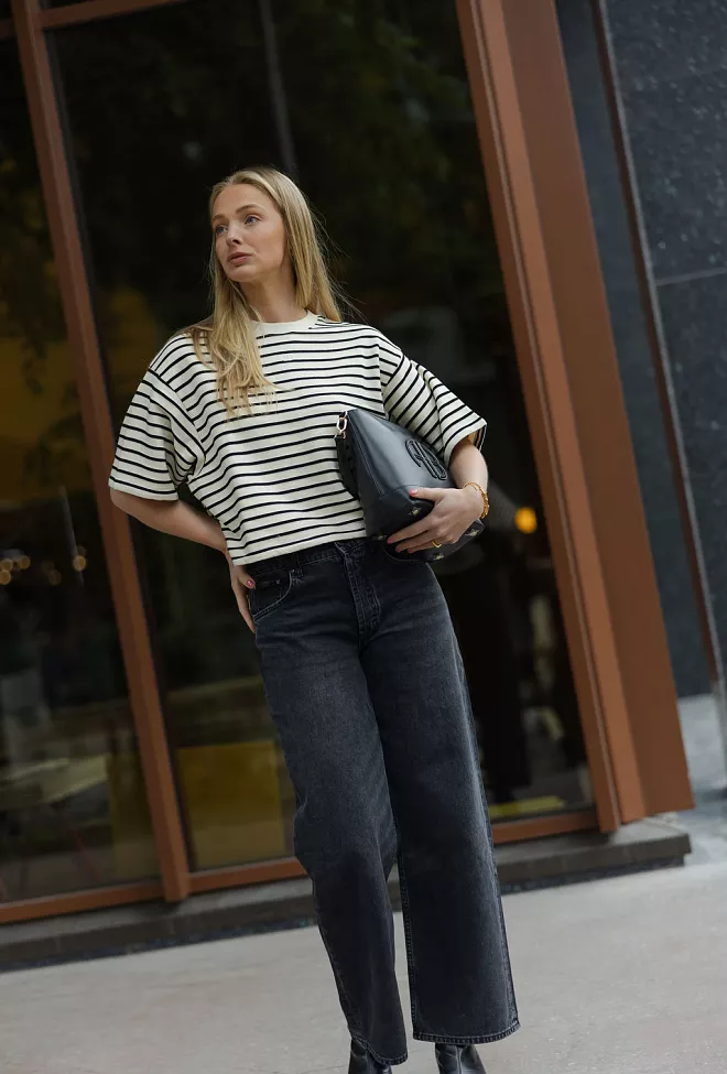 Anine Bing Myers Cropped Tee Black Stripe French Terry t-skjorte 6