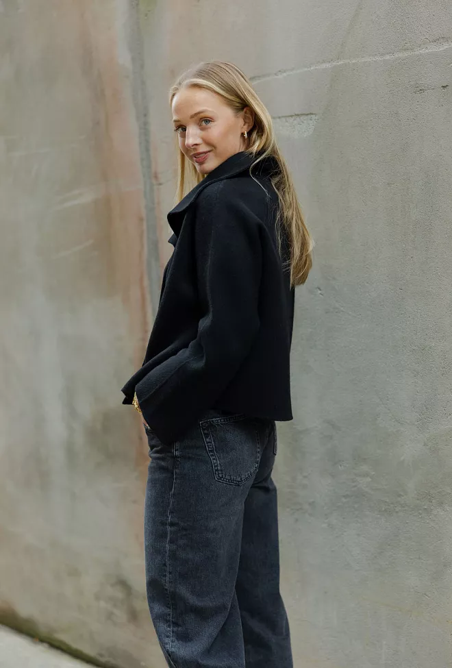 Carma collection Beate Coat Black ulljakke 4