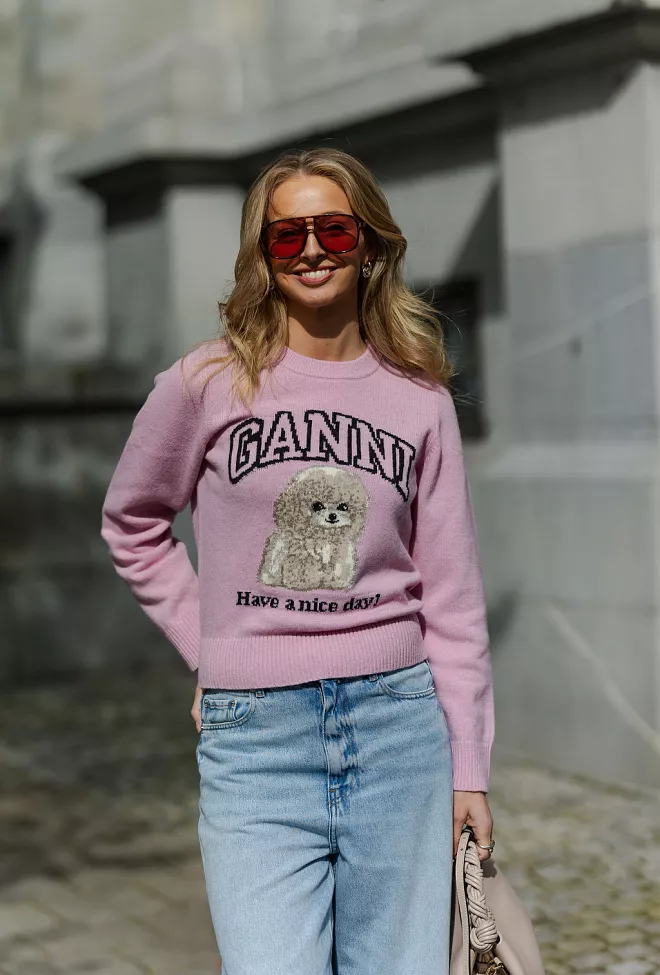 GANNI Graphic Wool Mix Poodle Crewneck Chalk Pink genser 3