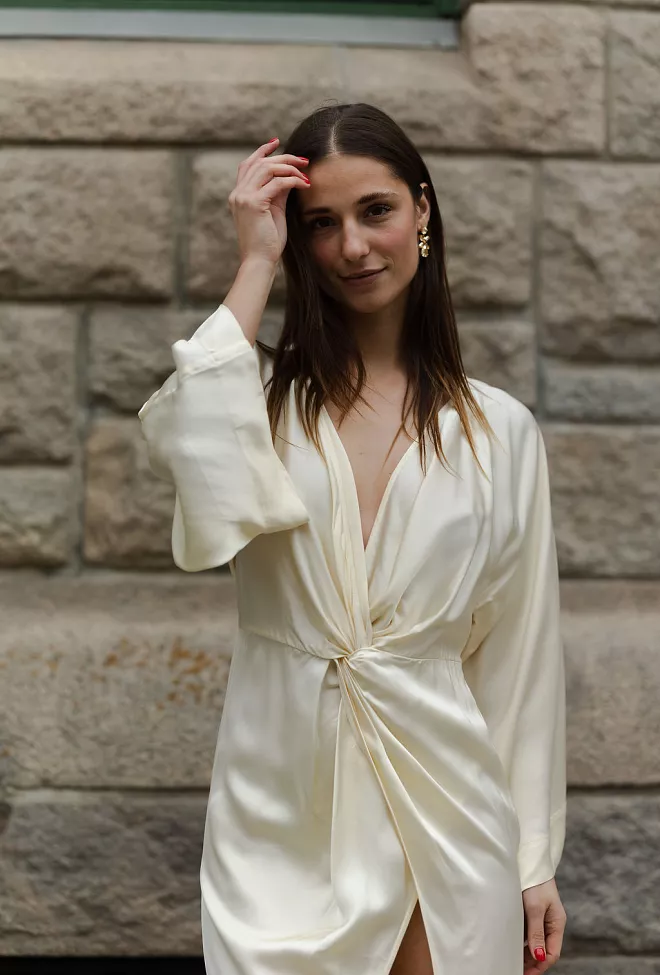 Envelope 1976 honor dress vanilla 2