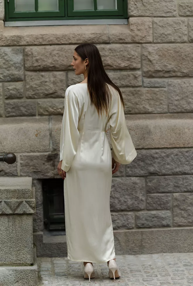 Envelope 1976 honor dress vanilla 5